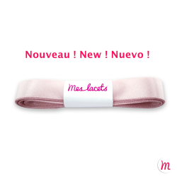 Lacets pour baskets et sneakers plats et larges longueur 110 cm largeur 7 mm couleur rose pâle satiné