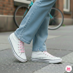 Lacets pour baskets et sneakers plats et larges longueur 150 cm largeur 7 mm couleur rose oeillet