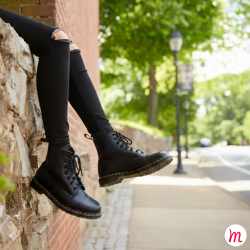 Lacets pour boots et sneakers ronds et épais longueur 125 cm diamètre 4 mm couleur noir ébène