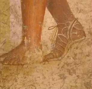 Histoire des lacets de chaussures : invention et fabrication