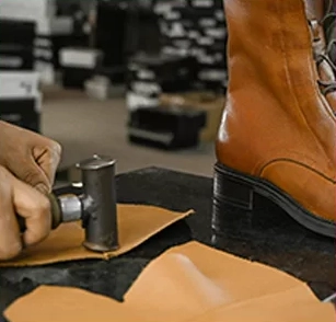 Lacets en gros pour professionnels : qui commande sur MesLacets.fr ?